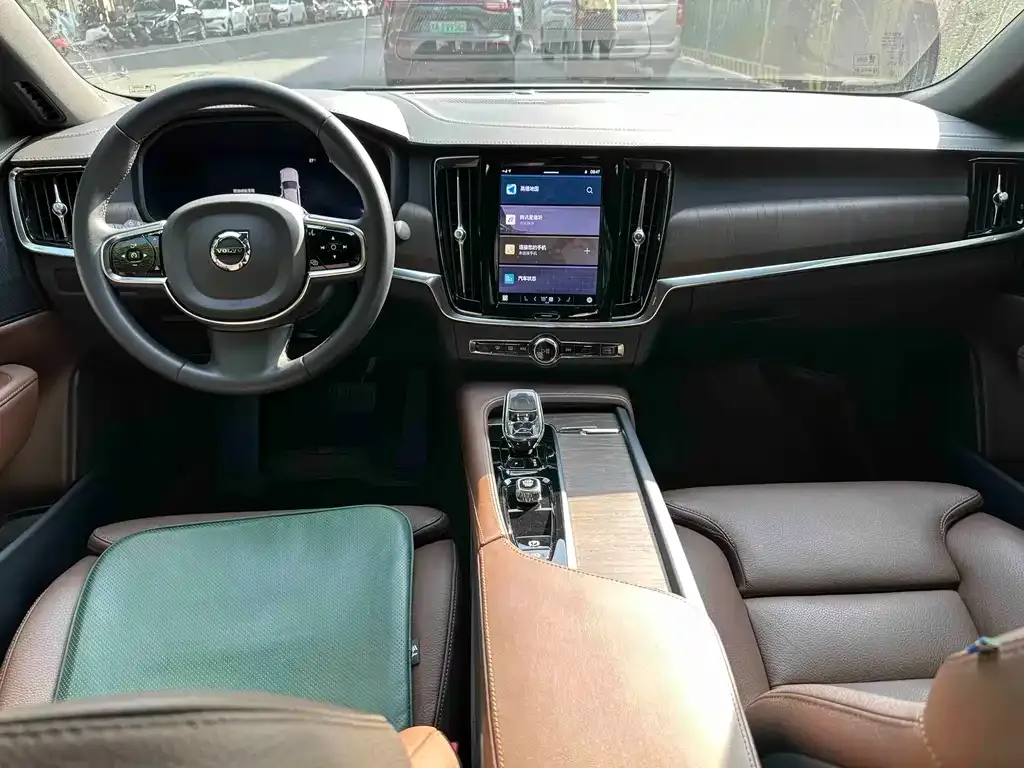 Volvo S90 — фото 4