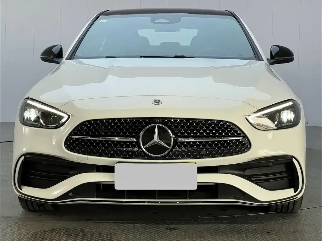 Mercedes-Benz C-Class — фото 10