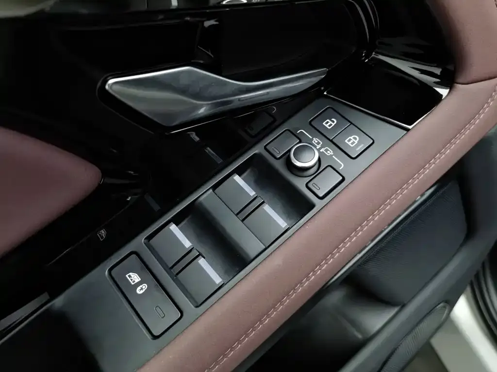 Land Rover Evoque — фото 9
