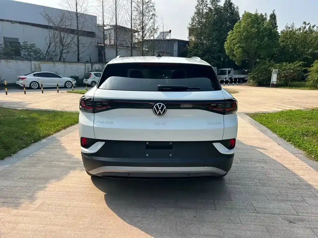 Volkswagen ID.4 Crozz — фото 10