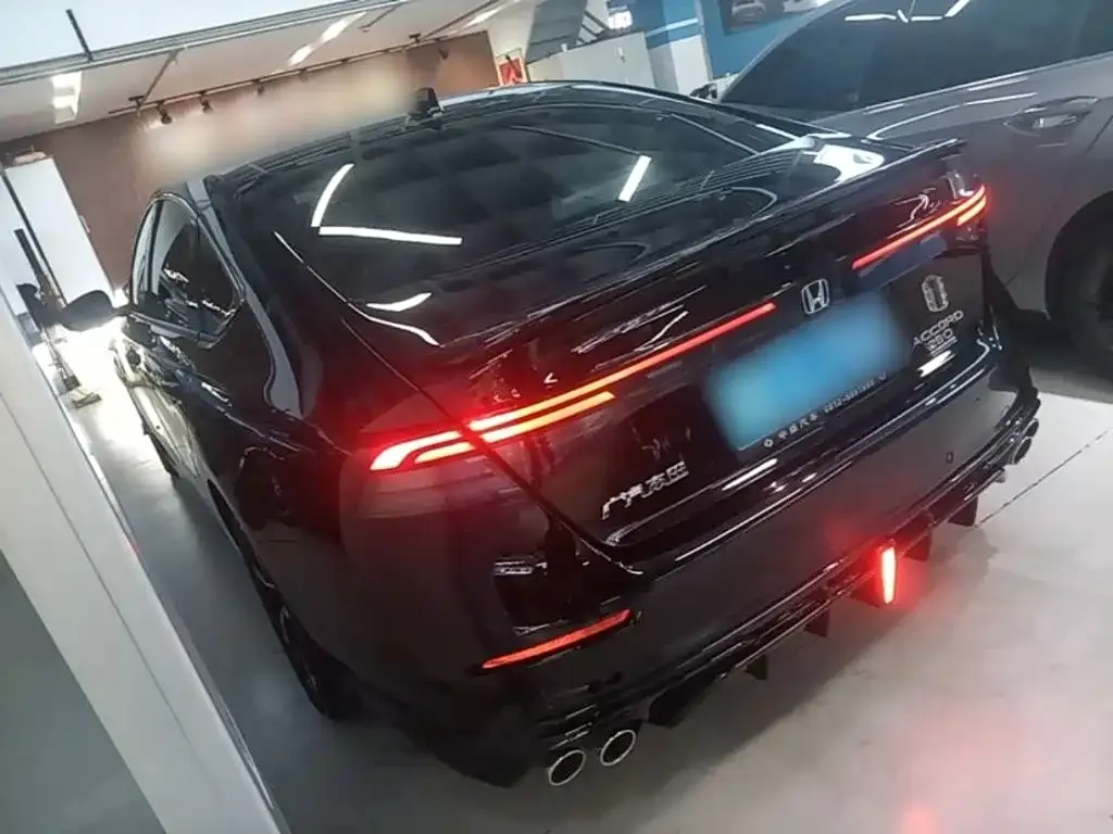 Honda Accord — фото 5