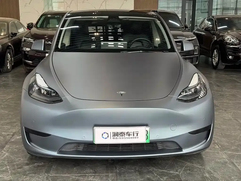 Tesla Model Y — фото 2