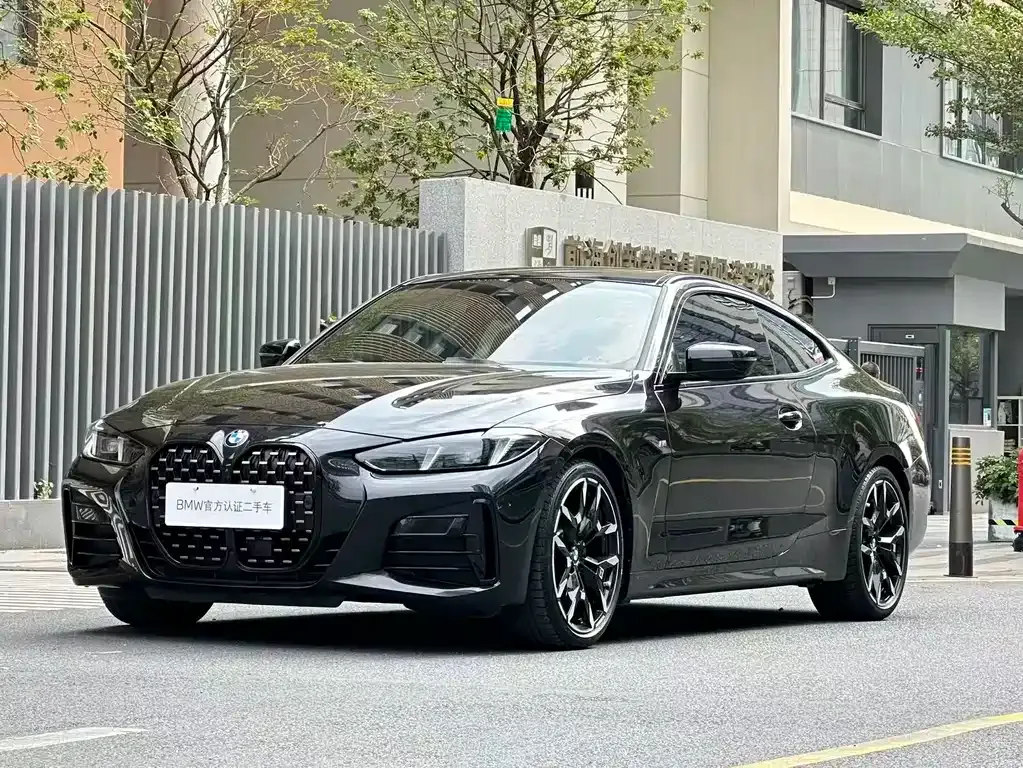 BMW 4 Series — фото 1
