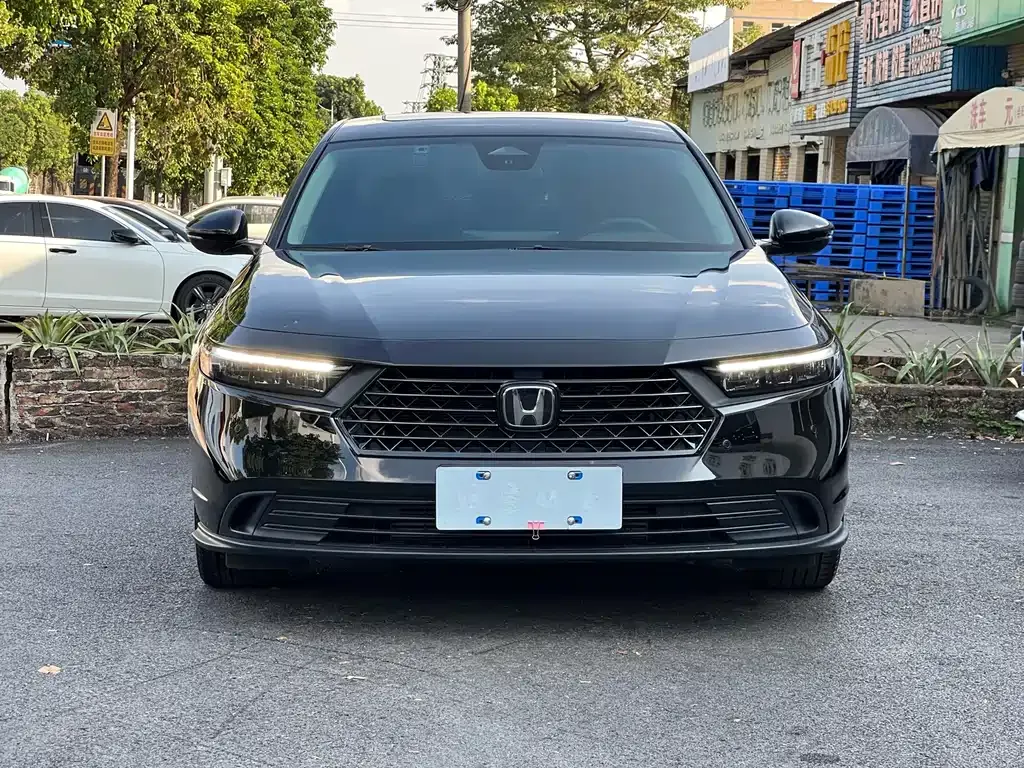 Honda Accord — фото 6
