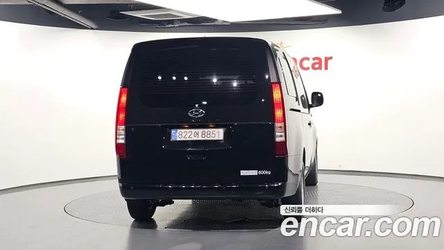 Hyundai Staria — фото 3