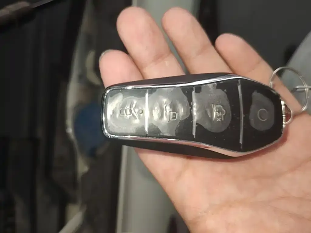 BYD Seal 07 DM-i — фото 3