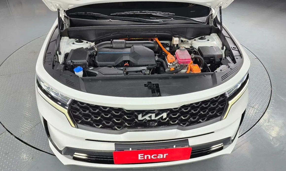 Kia Sorento — фото 8