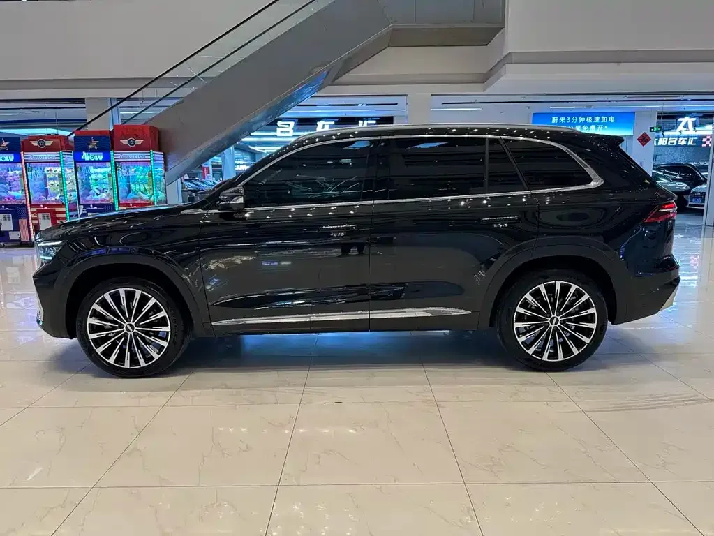 Geely Xingyue L — фото 10