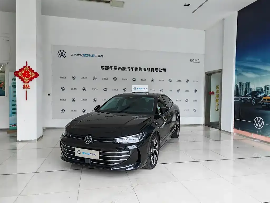 Volkswagen Passat — фото 1