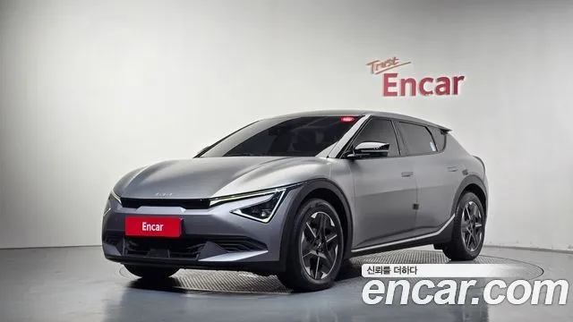 Kia EV6 — фото 1