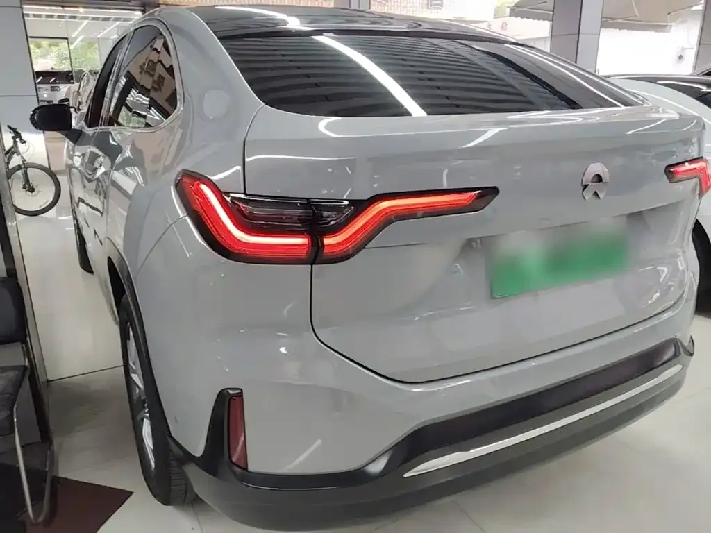 NIO EC6 — фото 7