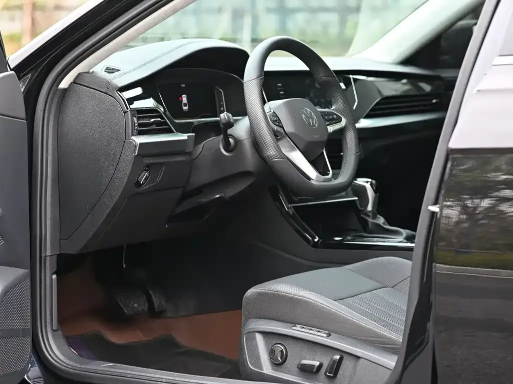 Volkswagen Passat — фото 2