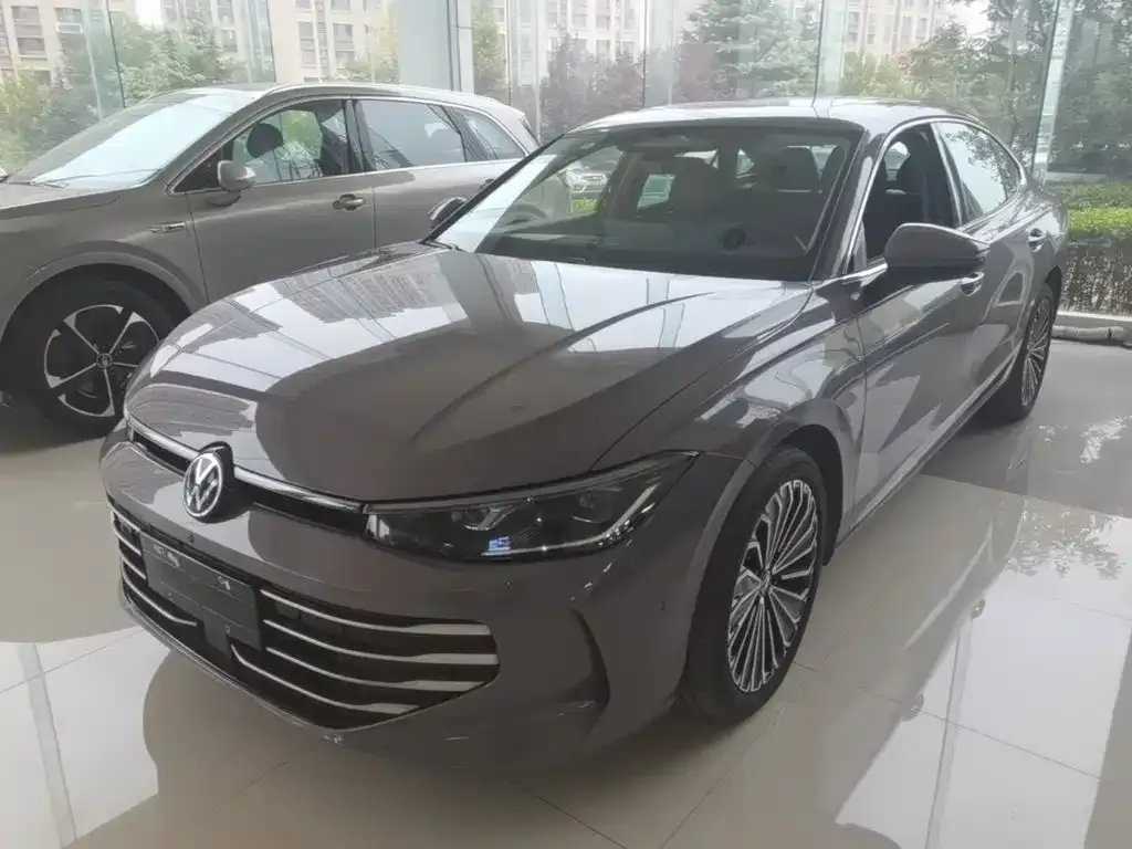 Volkswagen Passat — фото 7