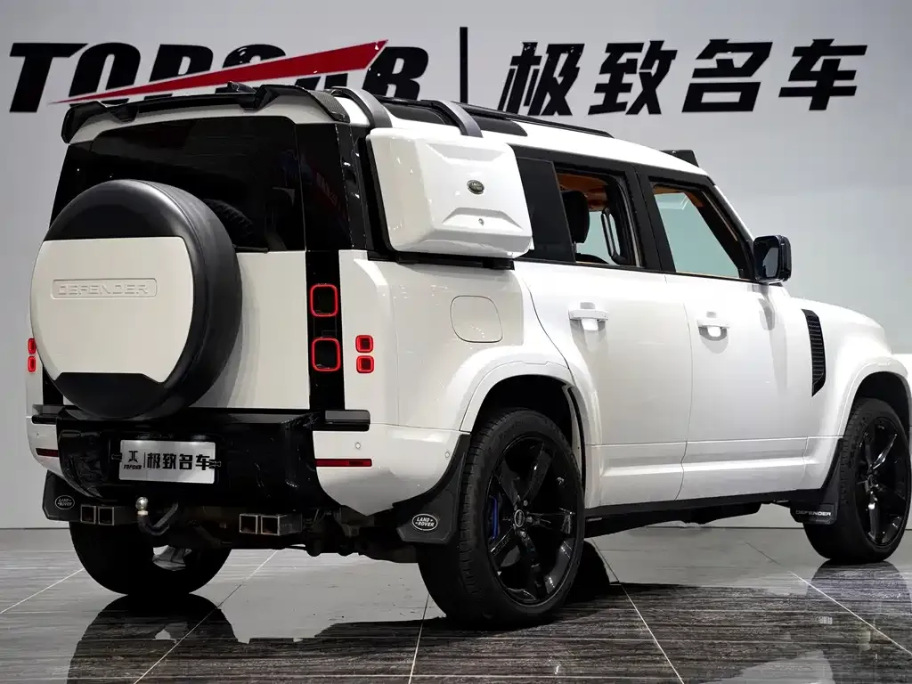 Land Rover Defender — фото 2