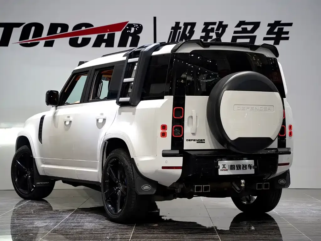 Land Rover Defender — фото 9