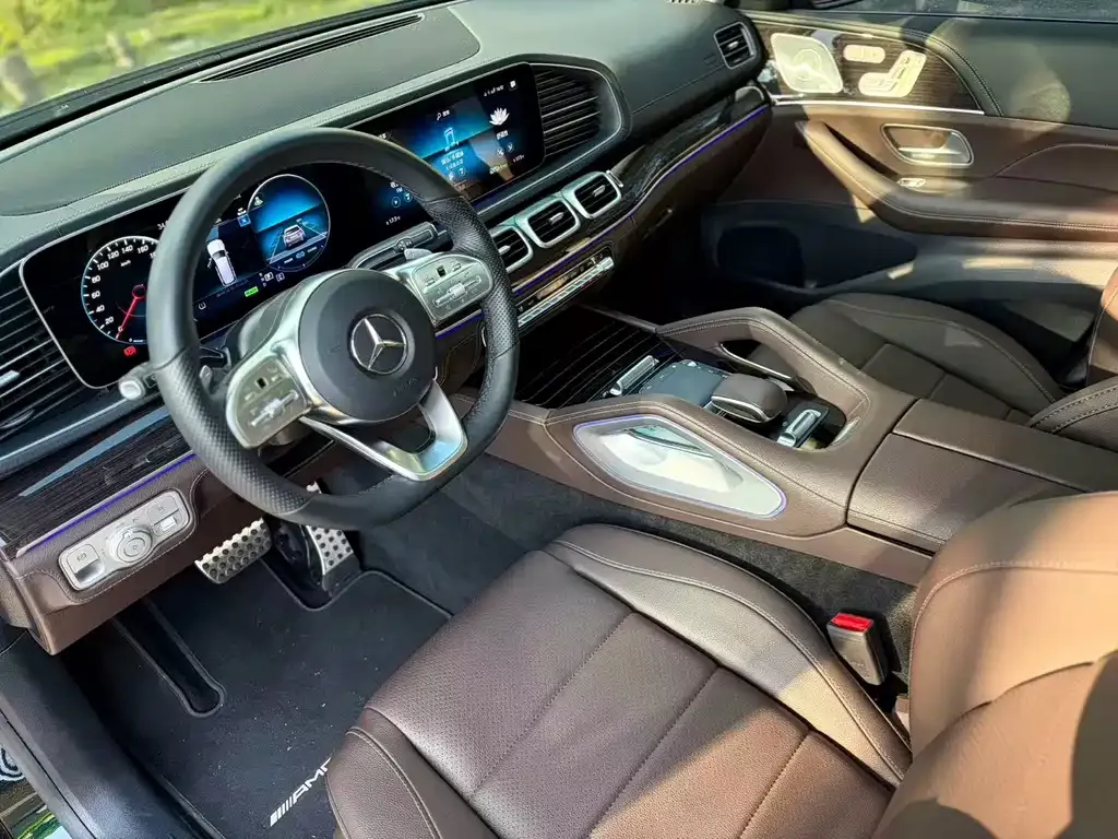 Mercedes-Benz GLS — фото 2