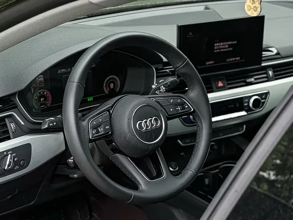 Audi A5 (Import) — фото 2