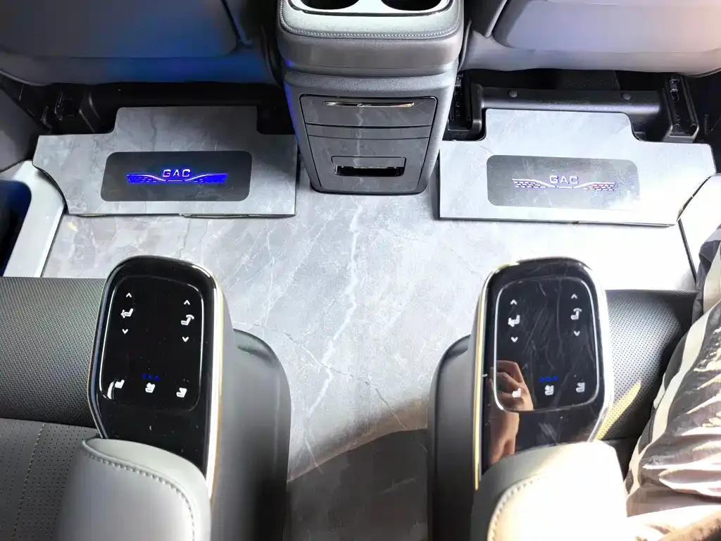 GAC Motor Trumpchi M8 — фото 4