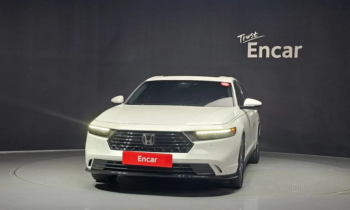 Honda Accord — фото 4