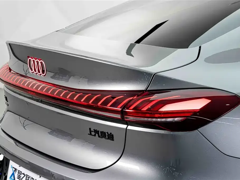 Audi A5L Sportback — фото 2