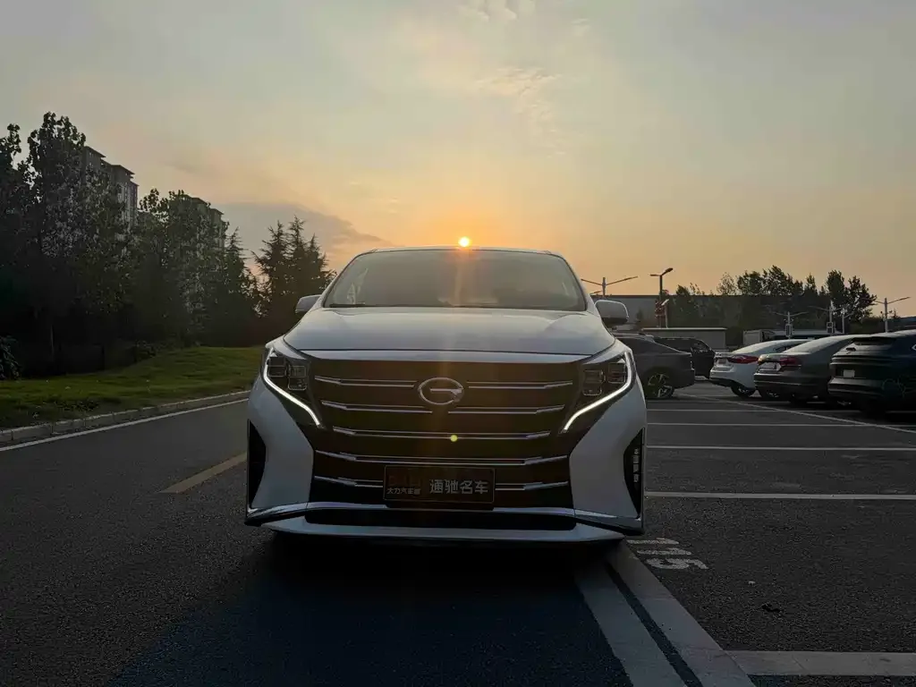 GAC Motor Trumpchi M8 — фото 3