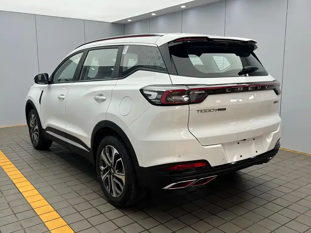 Chery Tiggo 7 PLUS — фото 10