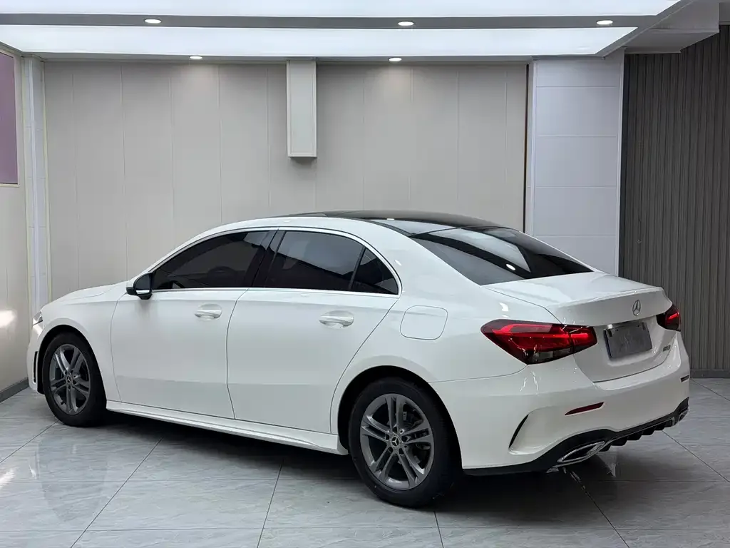 Mercedes-Benz A-Class — фото 2