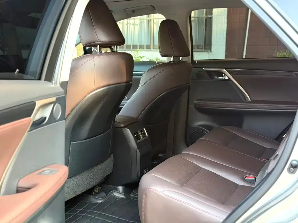 Lexus RX — фото 2