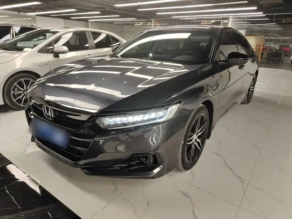 Honda Accord — фото 3