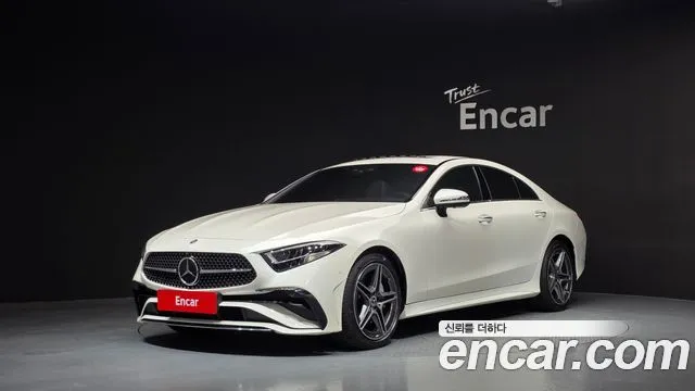 Mercedes-Benz CLS-Class — фото 1