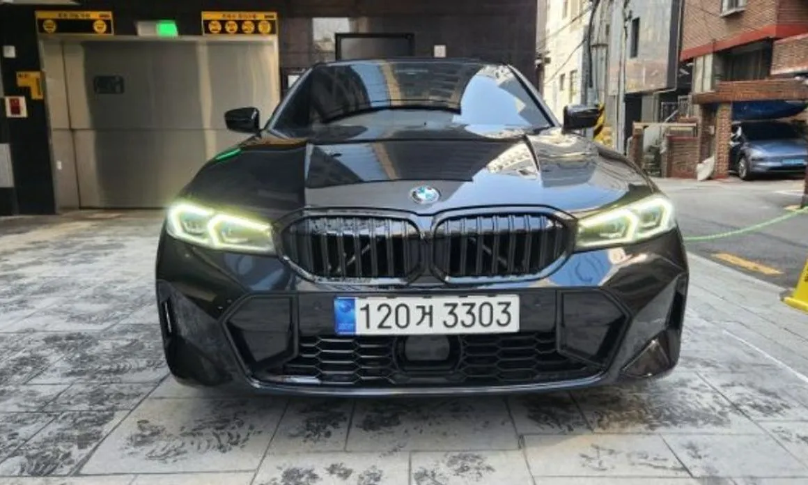 BMW 3-Series — фото 1