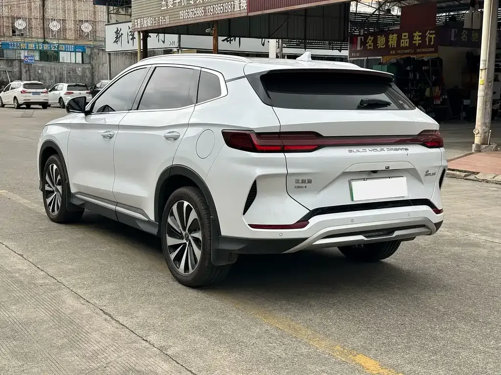 BYD PLUS New Energy — фото 6