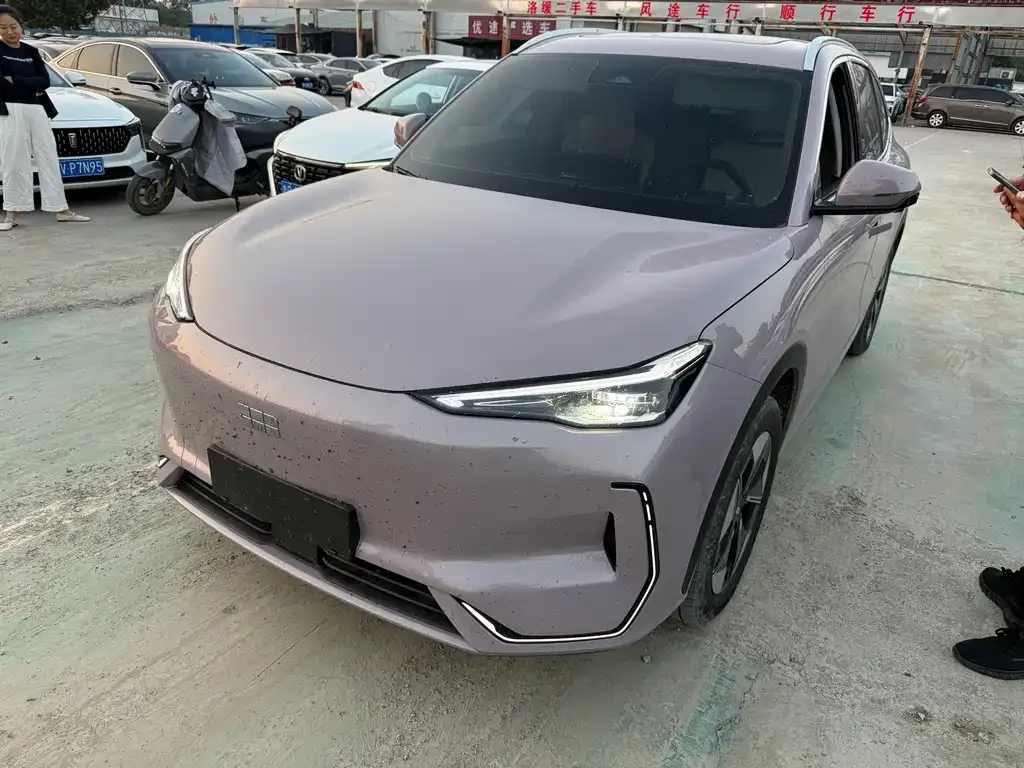 Geely Galaxy E5 — фото 1