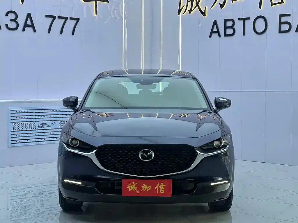 Mazda CX-30 — фото 2