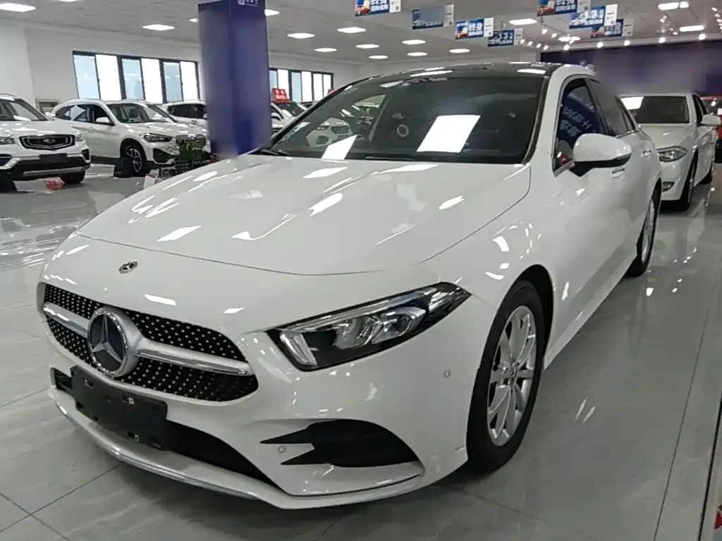 Mercedes-Benz A-Class — фото 1
