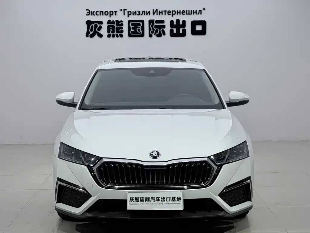 Skoda Octavia — фото 3