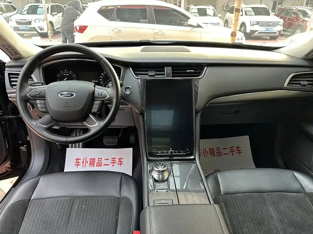 Ford Taurus — фото 10