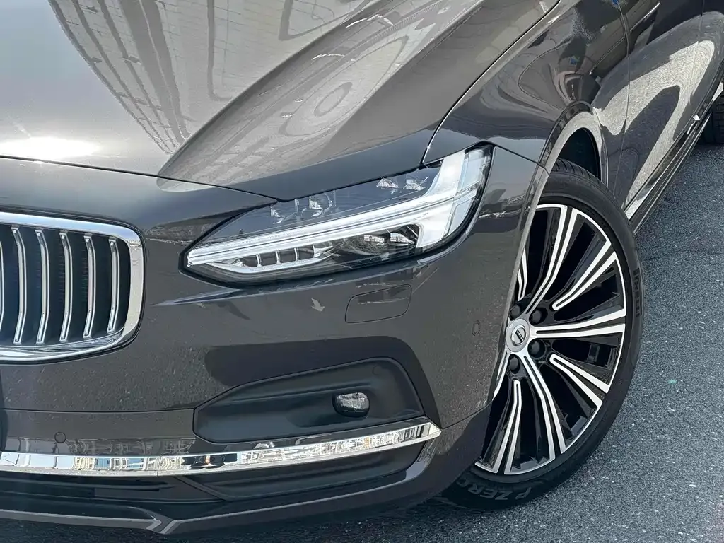 Volvo S90 — фото 8