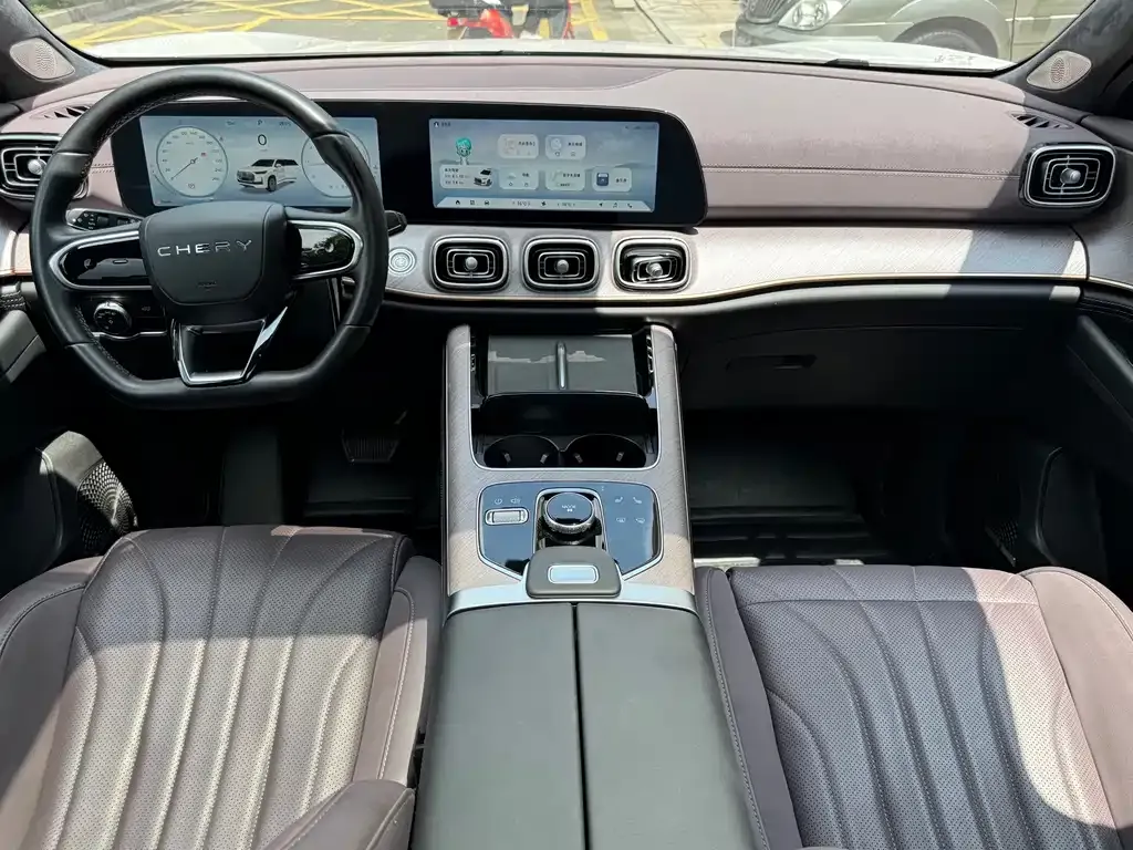 Chery Tiggo 9 — фото 10