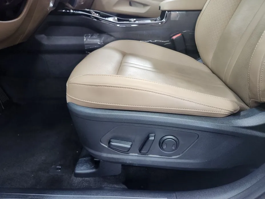 Kia Sorento — фото 6