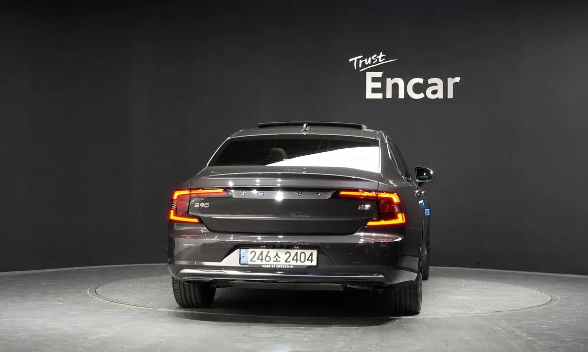 Volvo S90 — фото 2