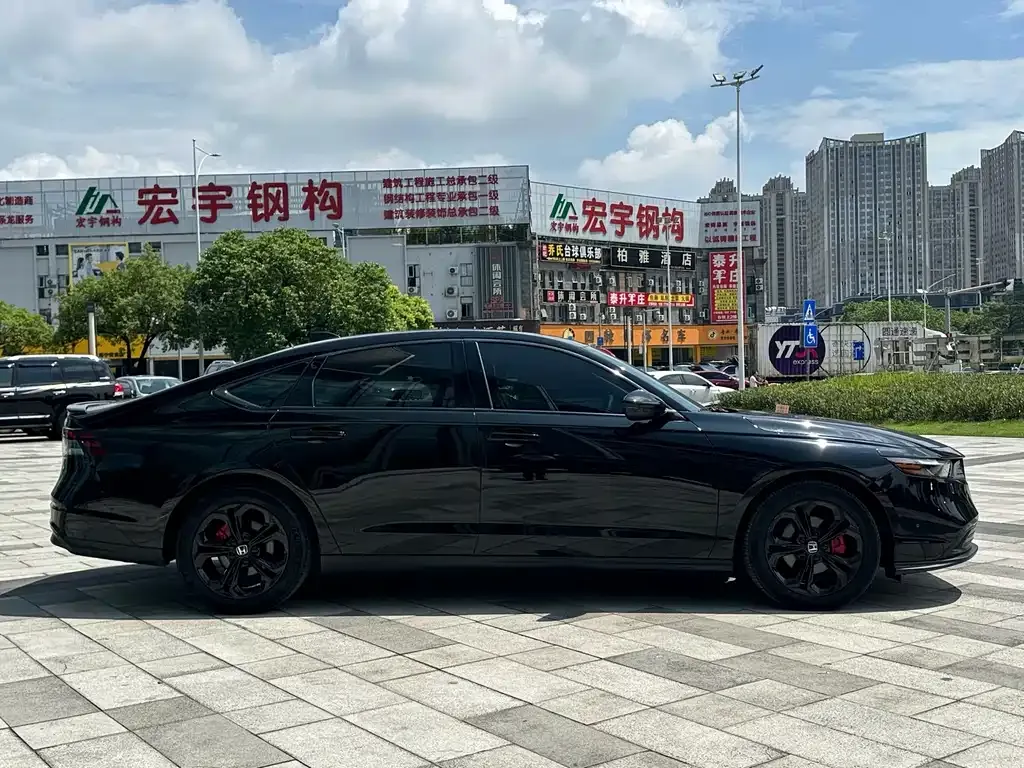 Honda Accord — фото 6