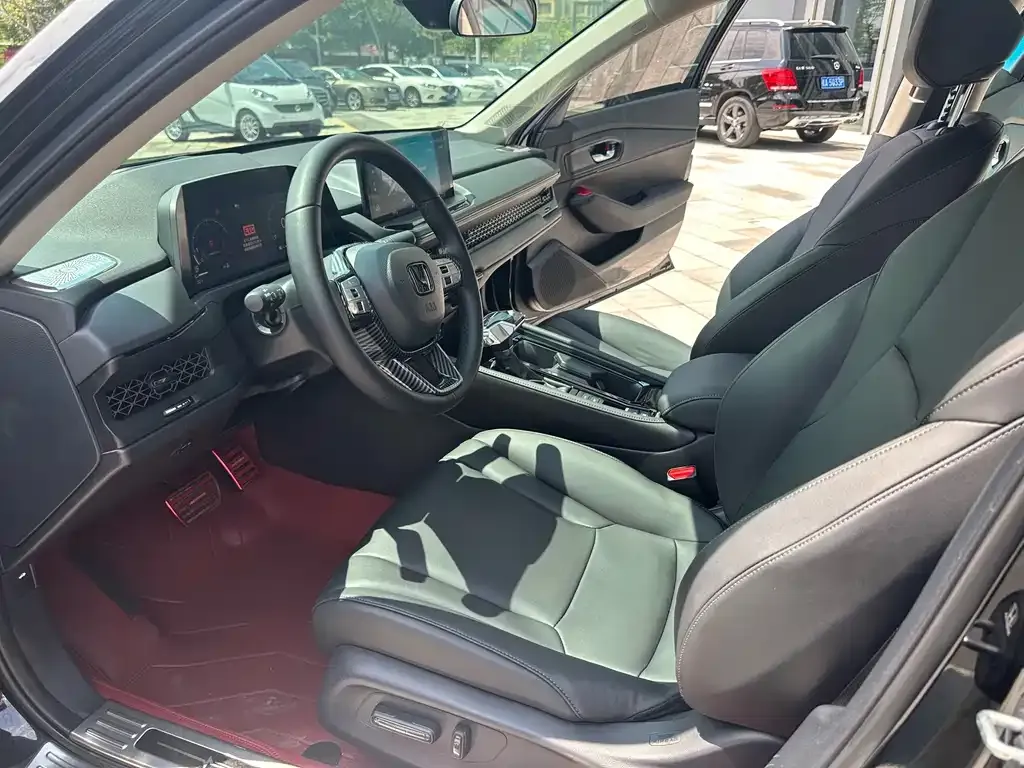Honda Accord — фото 2
