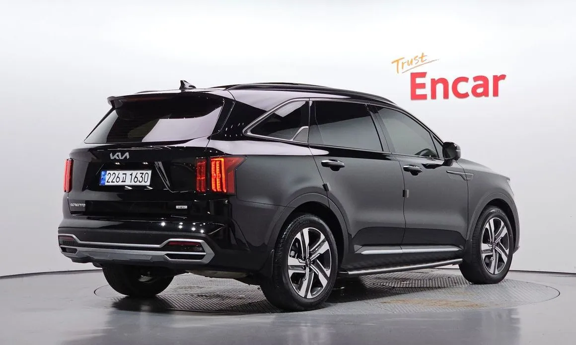 Kia Sorento — фото 5
