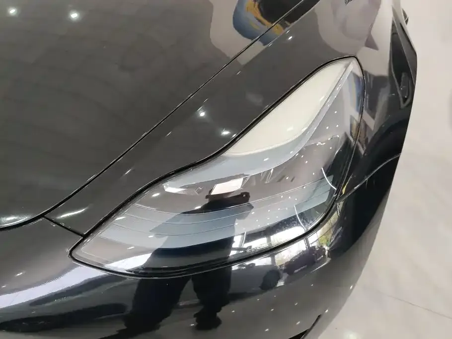 Tesla Model 3 — фото 6