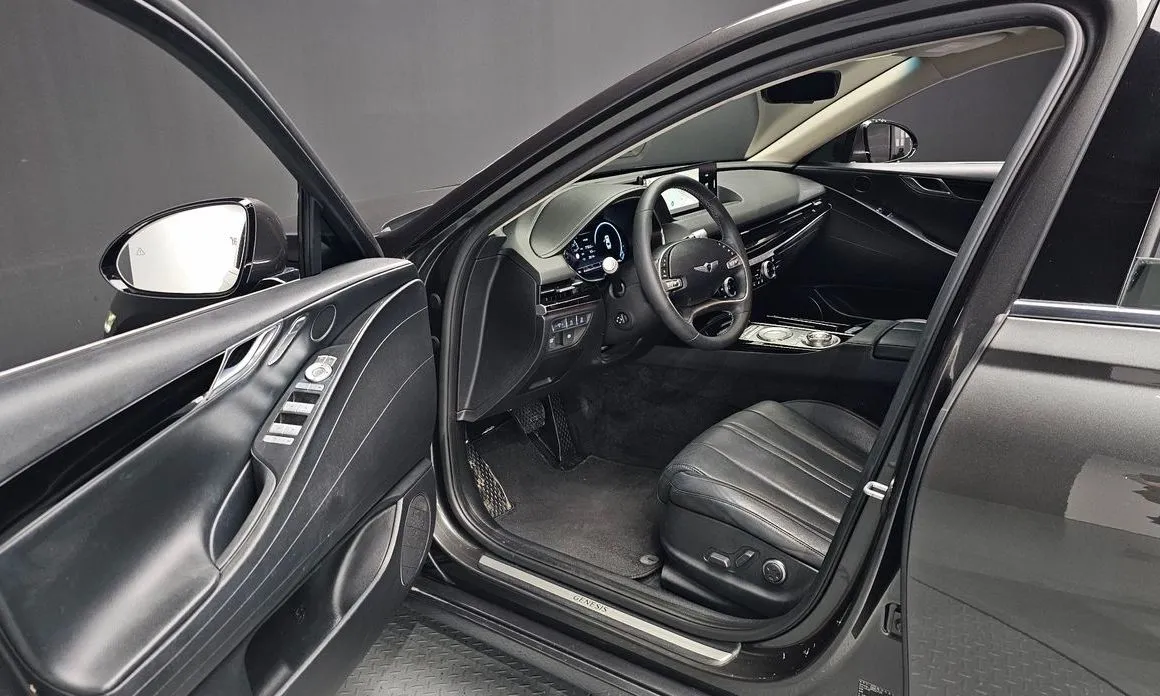Genesis G80 — фото 10