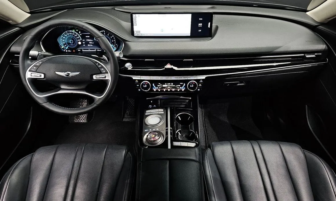 Genesis G80 — фото 7