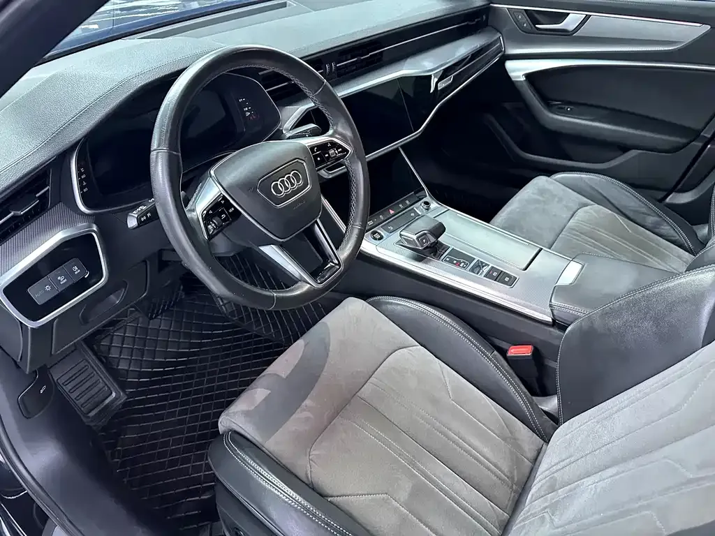 Audi A6L — фото 6
