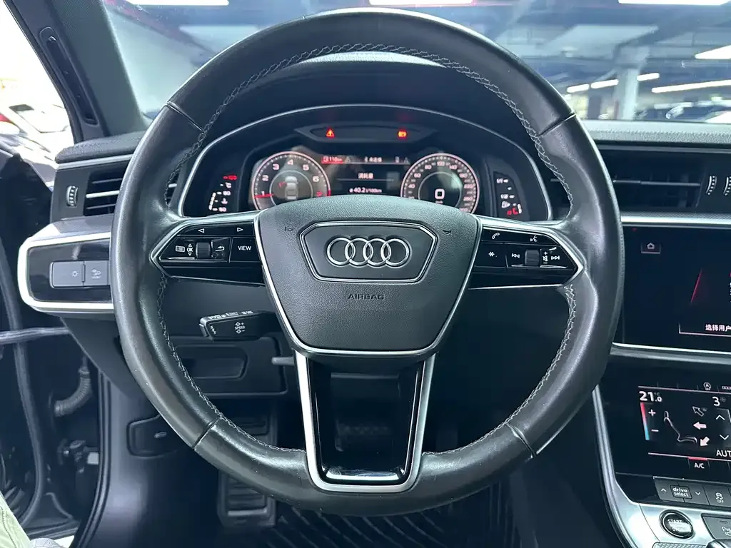 Audi A6L — фото 5