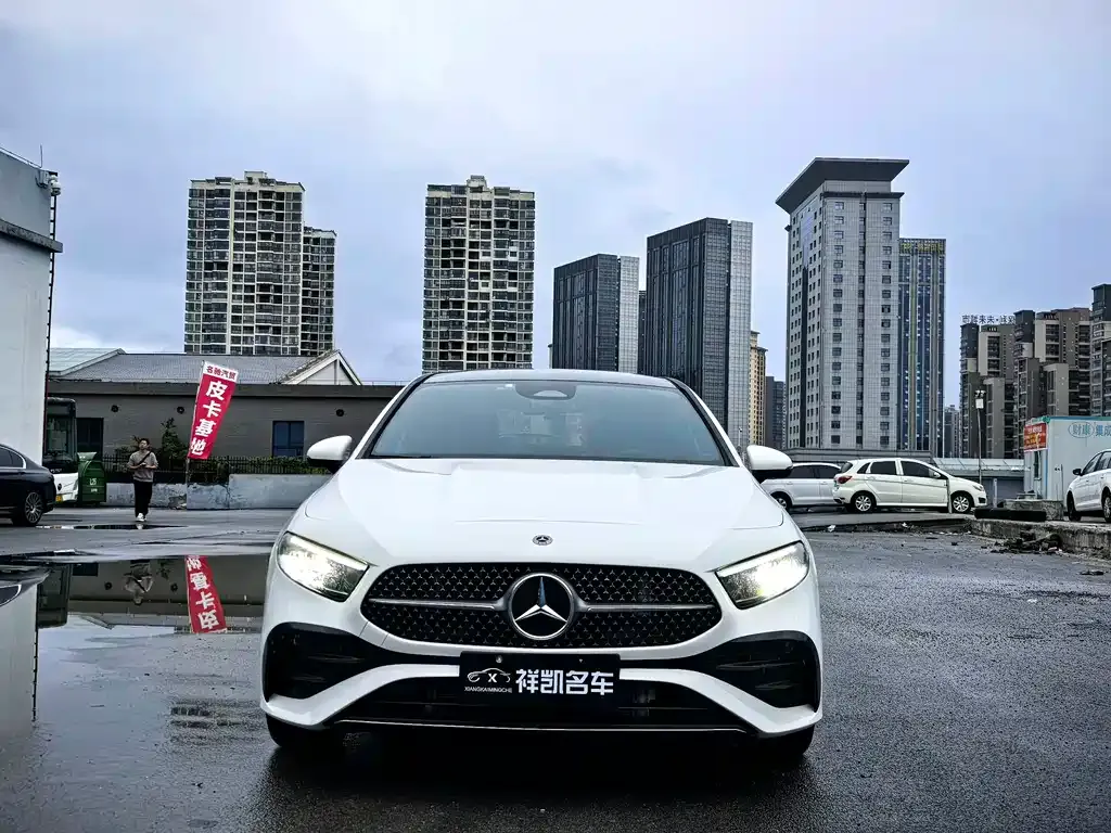 Mercedes-Benz A-Class — фото 8
